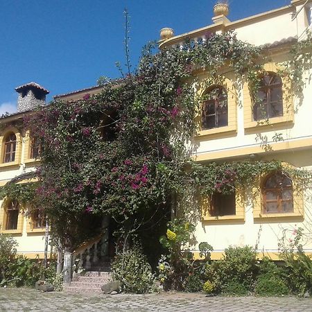 Hostal Curinan Otavalo Exteriör bild