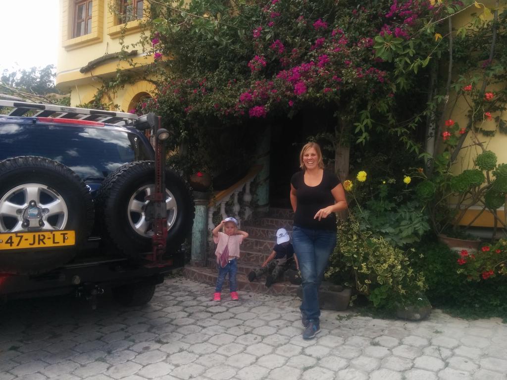 Hostal Curinan Otavalo Exteriör bild