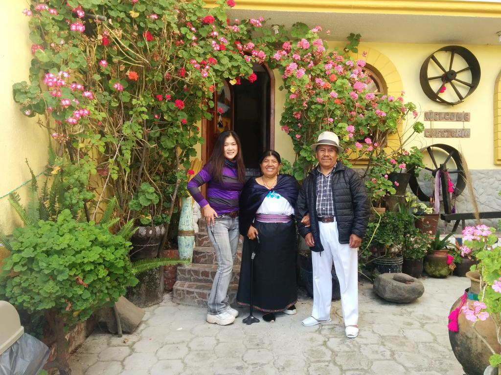 Hostal Curinan Otavalo Exteriör bild
