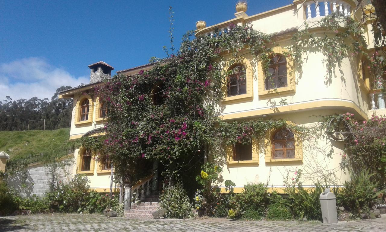 Hostal Curinan Otavalo Exteriör bild