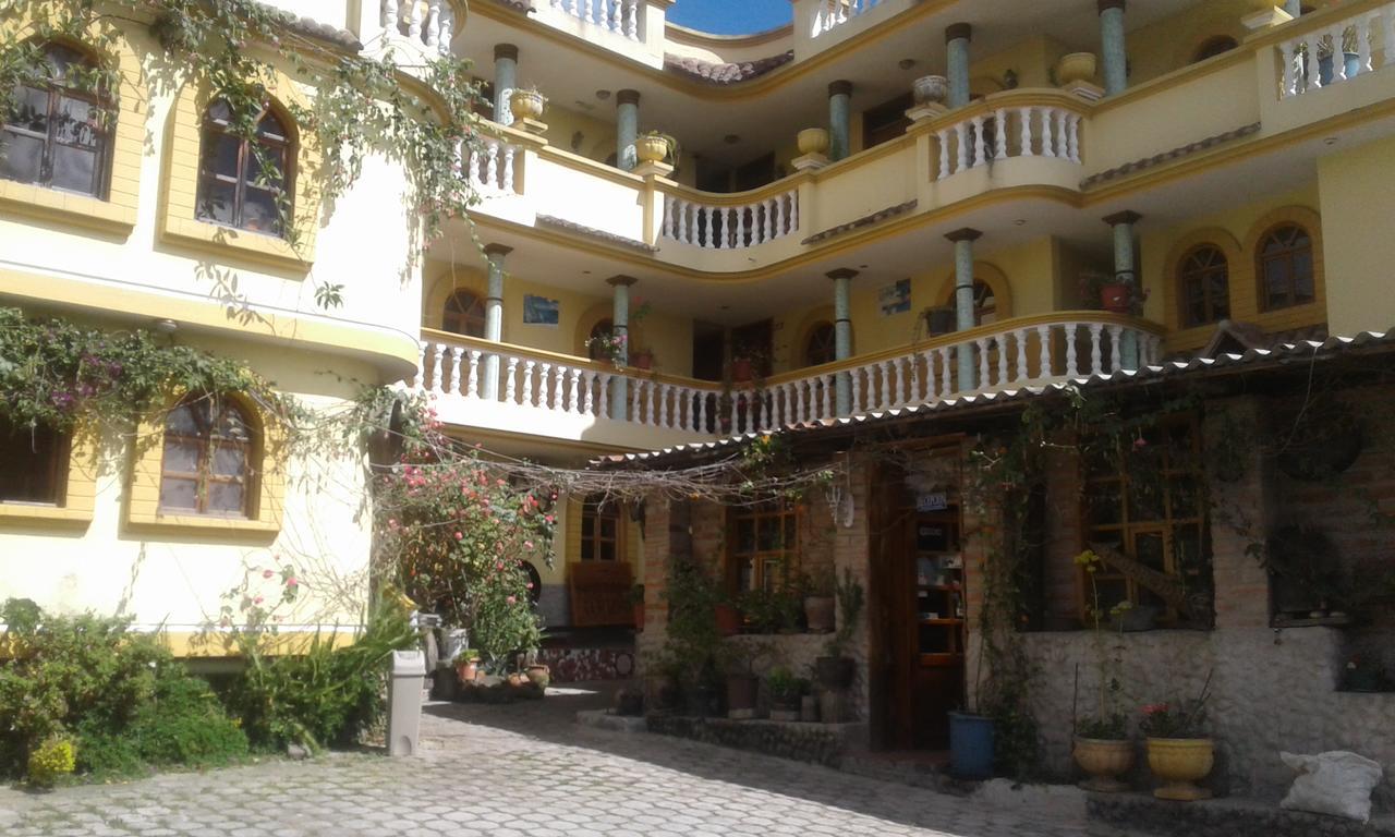 Hostal Curinan Otavalo Exteriör bild
