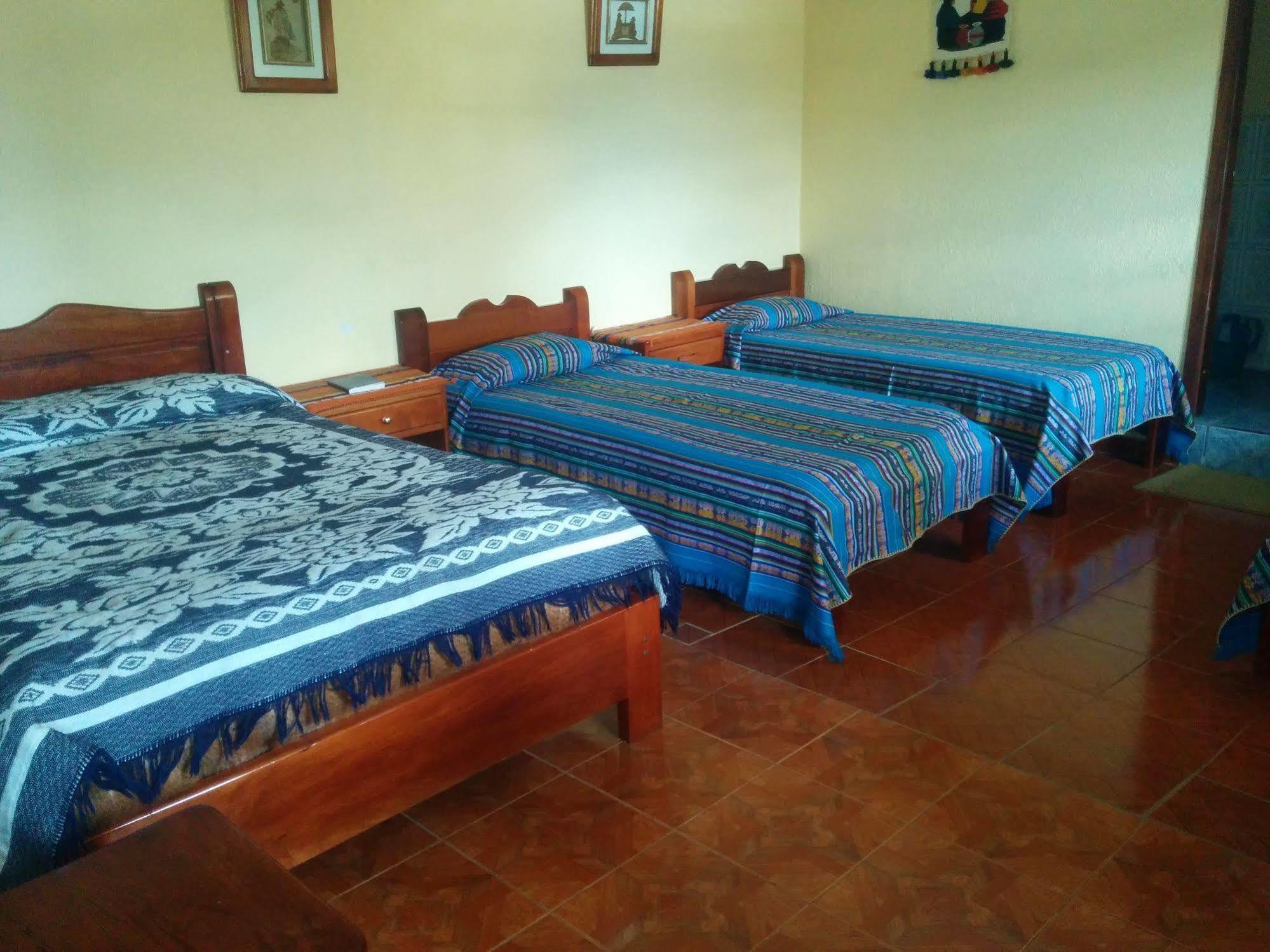 Hostal Curinan Otavalo Exteriör bild