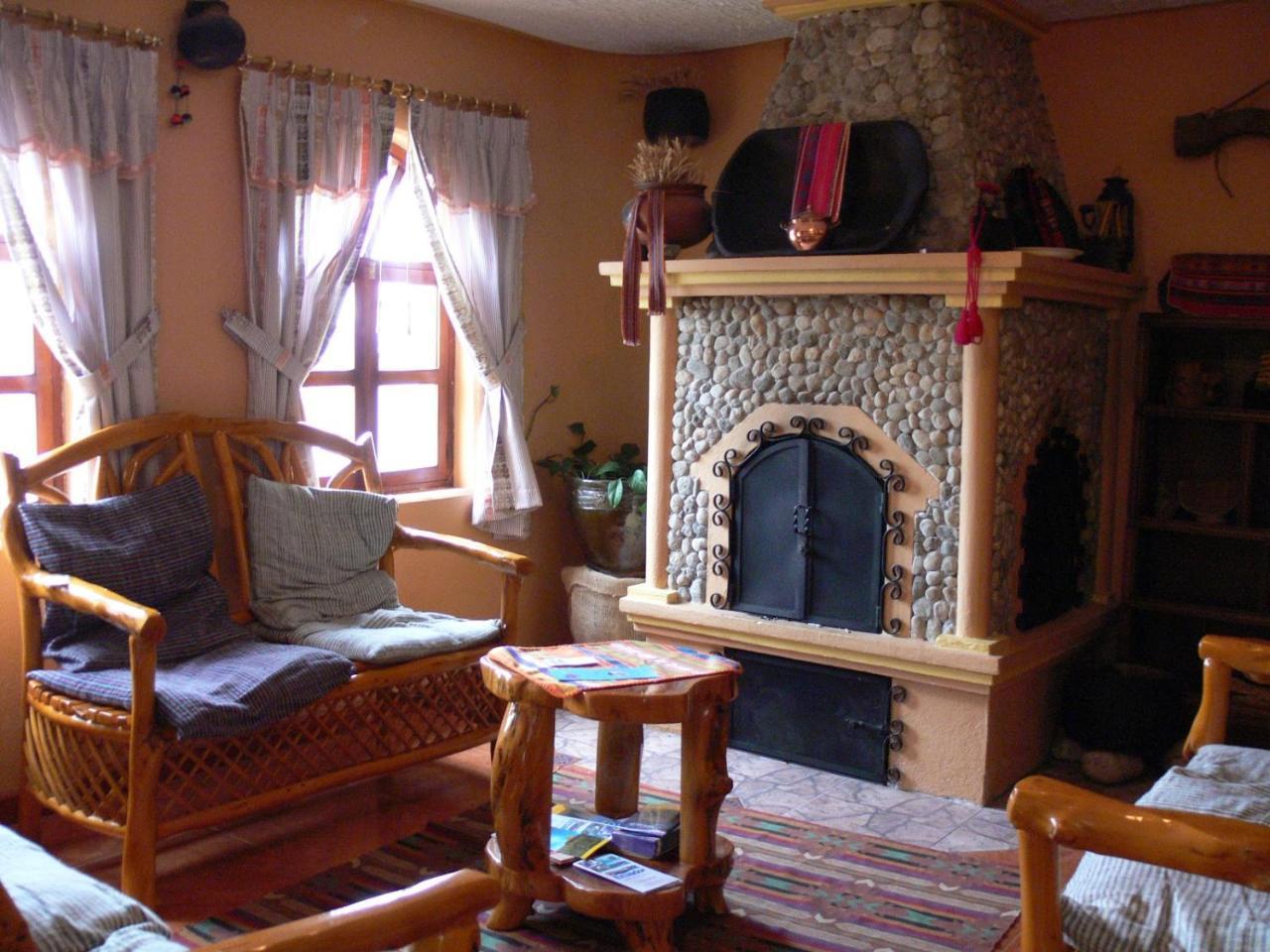Hostal Curinan Otavalo Exteriör bild
