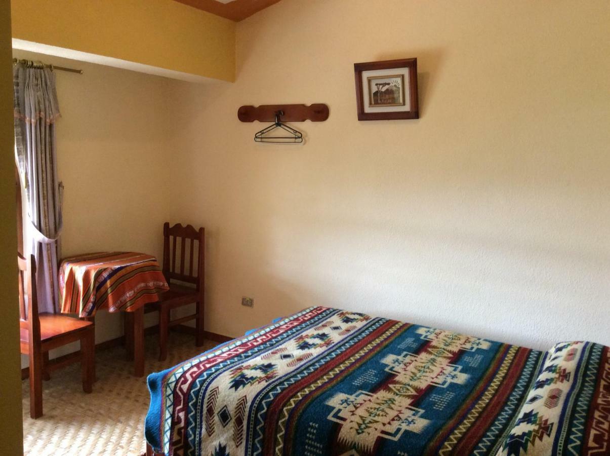 Hostal Curinan Otavalo Exteriör bild