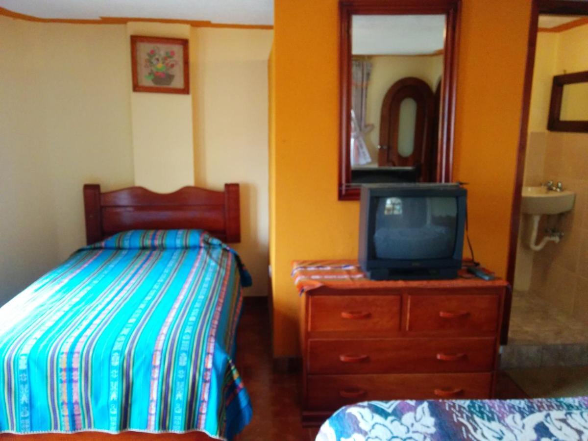 Hostal Curinan Otavalo Exteriör bild